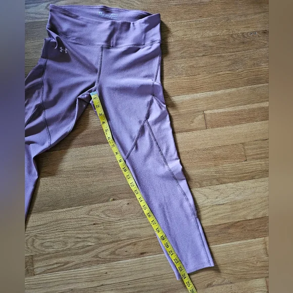 Under Armour Mauve Heat Gear Mid Rise Crop Compression Pants Women's Size Medium - Picture 10 of 12